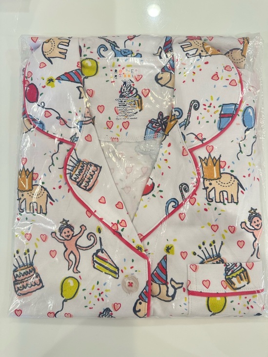 Roller Rabbit Other - Roller Rabbit White Party Animals Cotton Pajama Top with Pink Piping